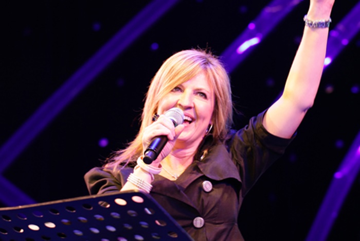 darlene-zschech.jpg